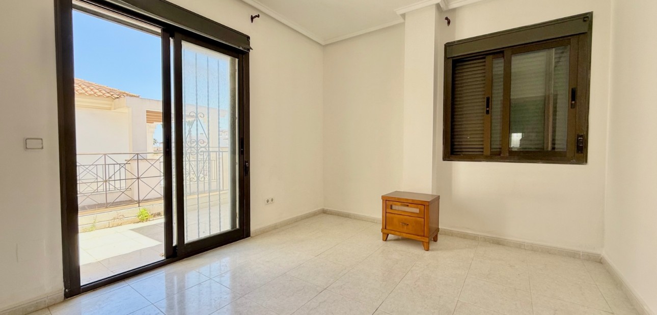 Sale - Semi Detached Villa -
Ciudad Quesada - Ciudad Quesada - Town