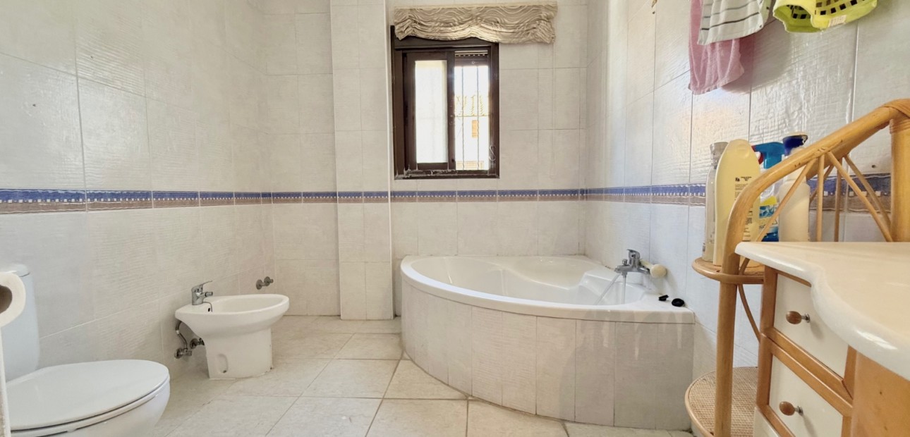Sale - Semi Detached Villa -
Ciudad Quesada - Ciudad Quesada - Town