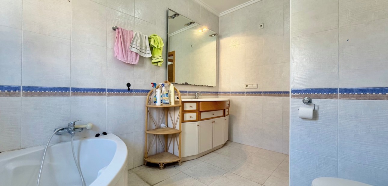 Sale - Semi Detached Villa -
Ciudad Quesada - Ciudad Quesada - Town