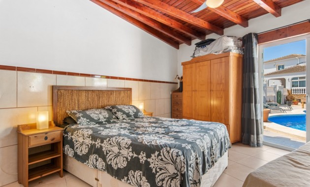 Sale - Country Property -
Catral - Catral - Country