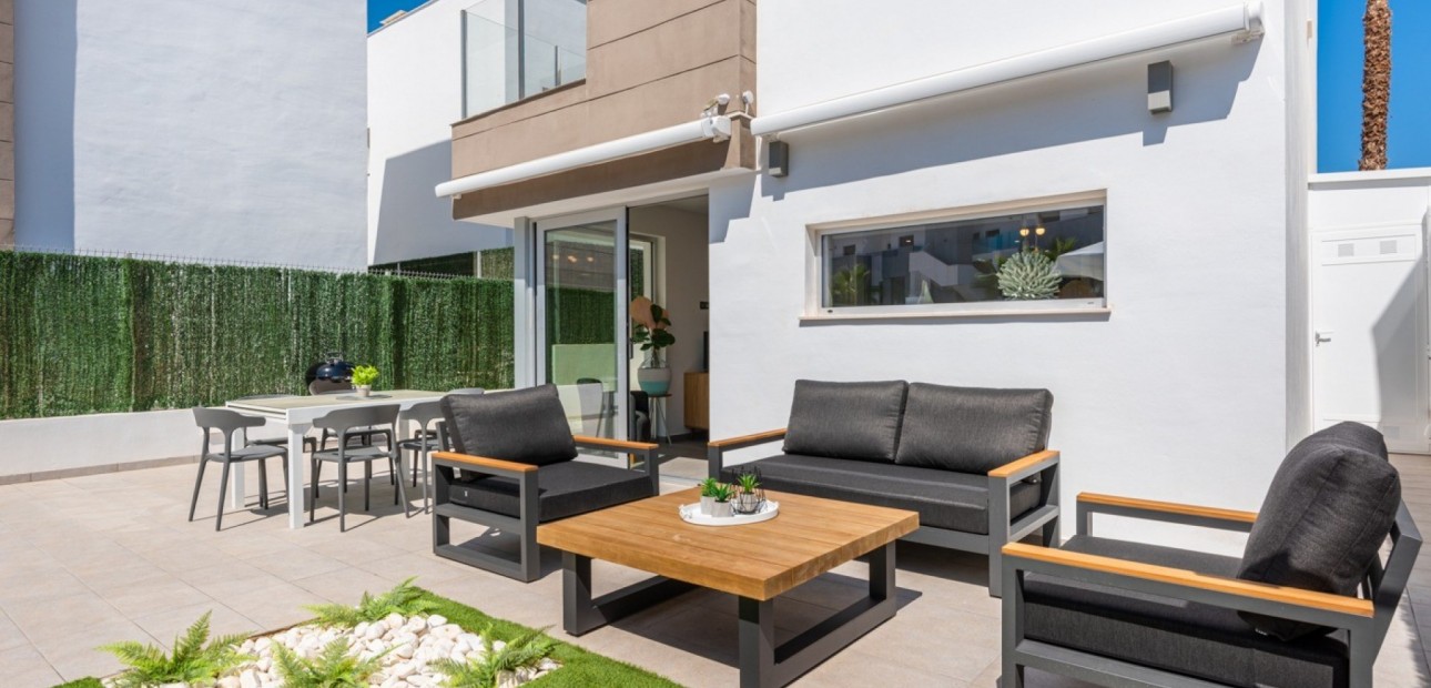 Sale - Detached Villa -
Guardamar del Segura - El Raso