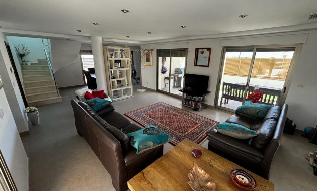 Sale - Detached Villa -
Cox - Cox - Country