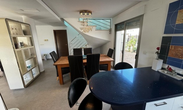Sale - Detached Villa -
Cox - Cox - Country