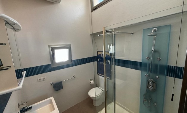 Sale - Detached Villa -
Cox - Cox - Country
