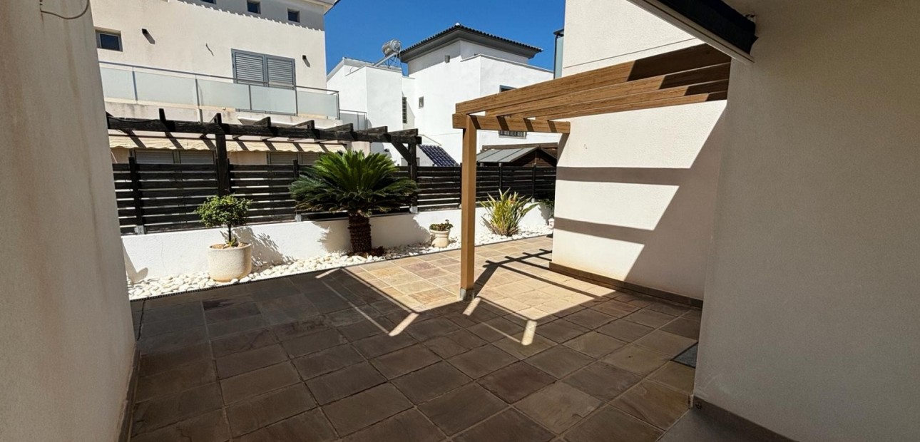 Sale - Detached Villa -
Cox - Cox - Country