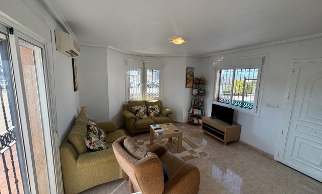 Sale - Detached Villa -
Ciudad Quesada - La Marquesa