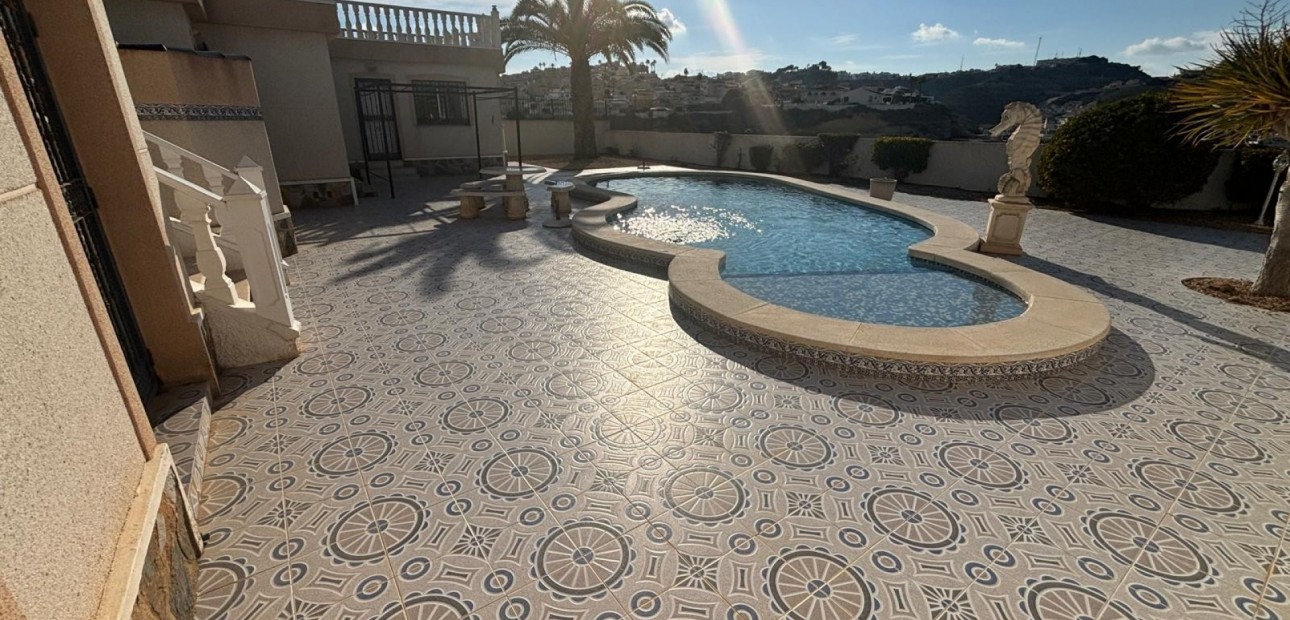Sale - Detached Villa -
Ciudad Quesada - La Marquesa