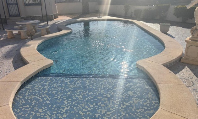 Sale - Detached Villa -
Ciudad Quesada - La Marquesa