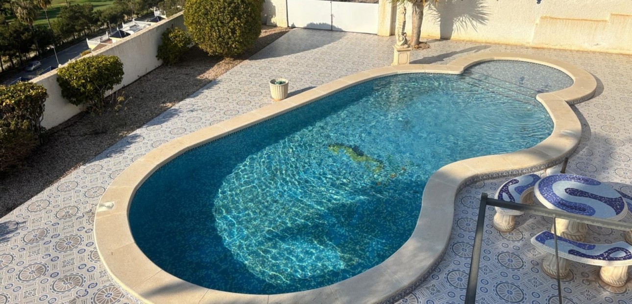 Sale - Detached Villa -
Ciudad Quesada - La Marquesa