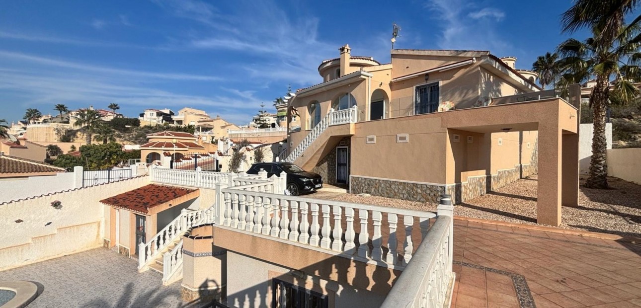 Sale - Detached Villa -
Ciudad Quesada - La Marquesa