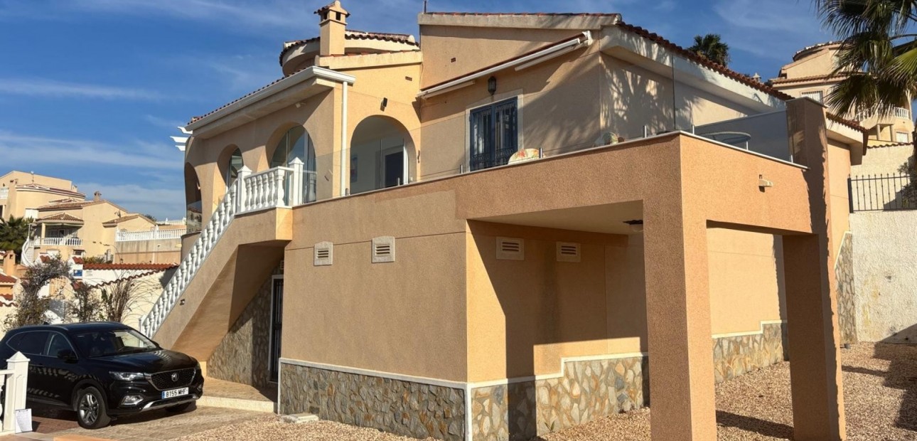 Sale - Detached Villa -
Ciudad Quesada - La Marquesa