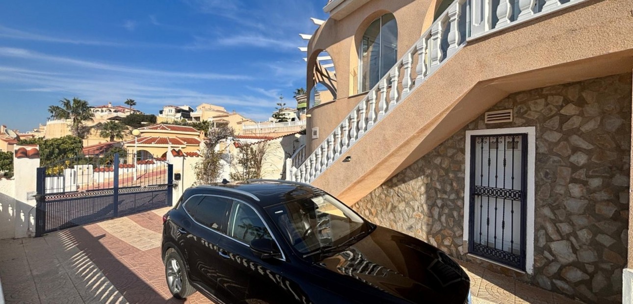 Sale - Detached Villa -
Ciudad Quesada - La Marquesa