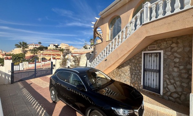 Sale - Detached Villa -
Ciudad Quesada - La Marquesa