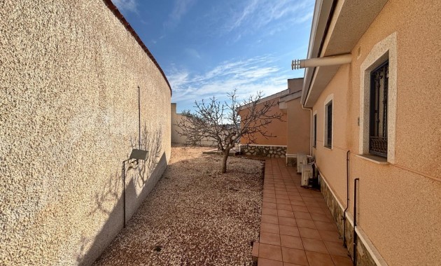 Sale - Detached Villa -
Ciudad Quesada - La Marquesa
