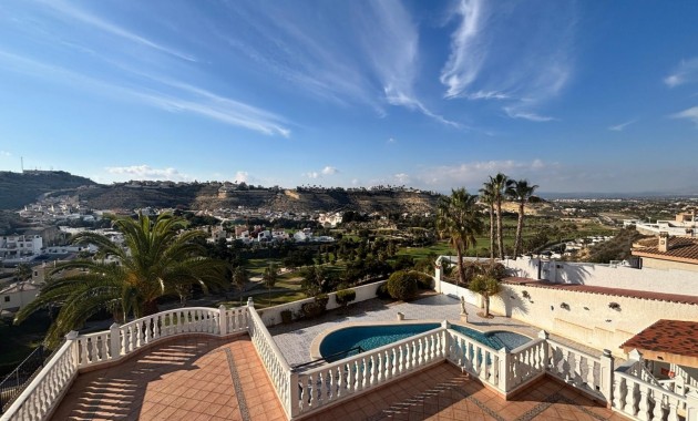 Sale - Detached Villa -
Ciudad Quesada - La Marquesa