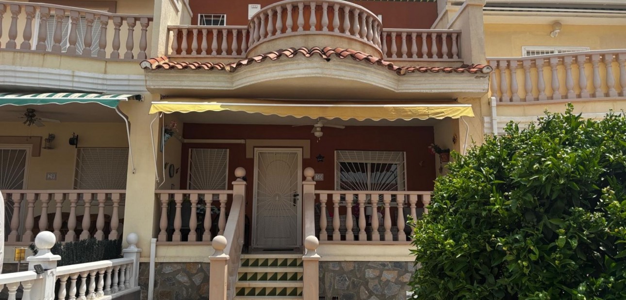 Sale - Townhouse -
Ciudad Quesada - Doña Pepa