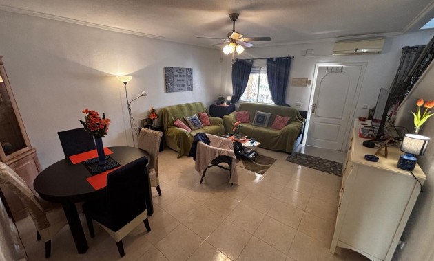 Sale - Townhouse -
Ciudad Quesada - Doña Pepa