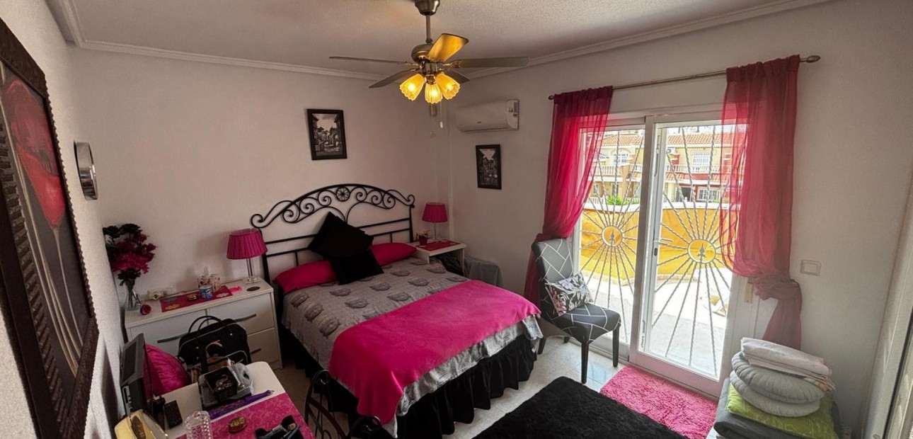 Sale - Townhouse -
Ciudad Quesada - Doña Pepa