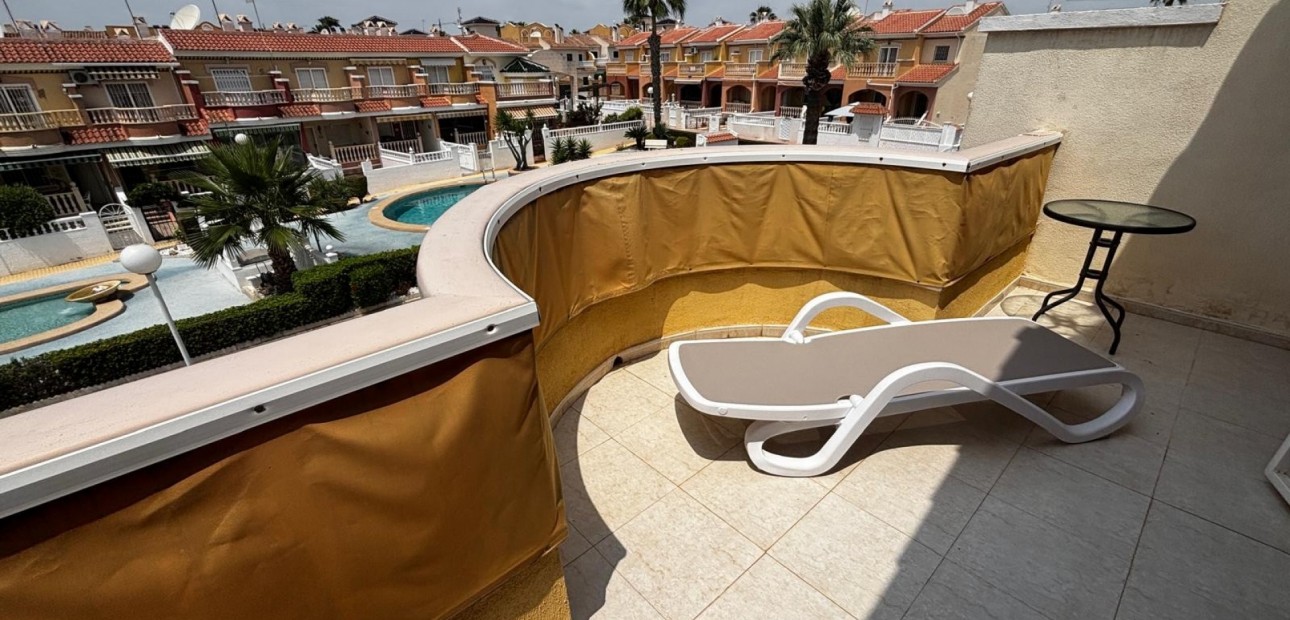 Sale - Townhouse -
Ciudad Quesada - Doña Pepa