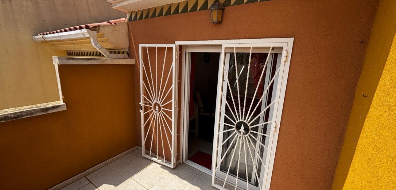 Sale - Townhouse -
Ciudad Quesada - Doña Pepa