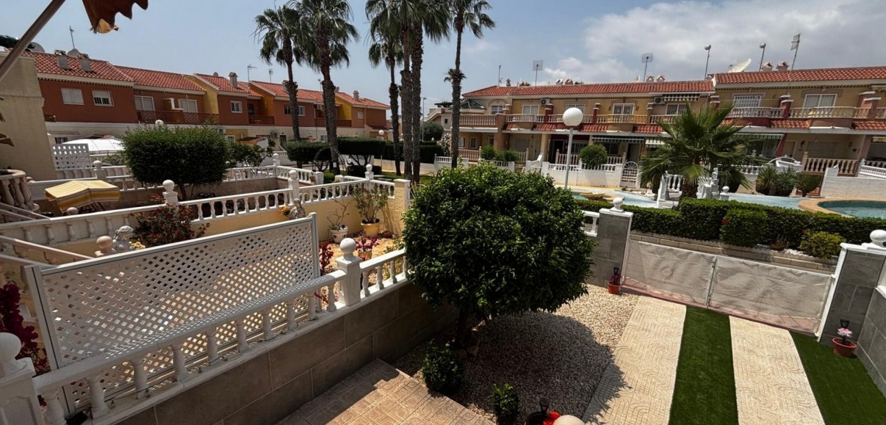 Sale - Townhouse -
Ciudad Quesada - Doña Pepa