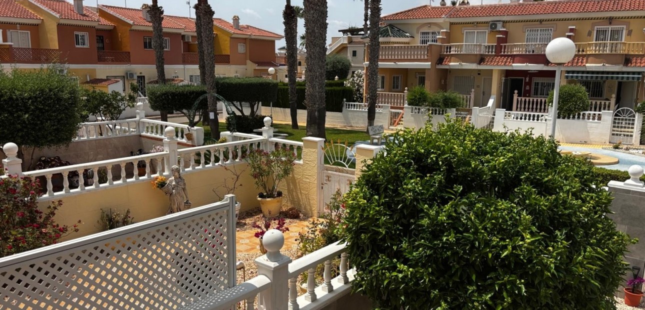 Sale - Townhouse -
Ciudad Quesada - Doña Pepa