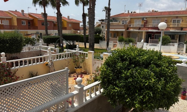 Sale - Townhouse -
Ciudad Quesada - Doña Pepa