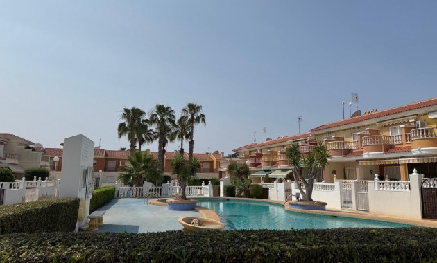 Sale - Townhouse -
Ciudad Quesada - Doña Pepa