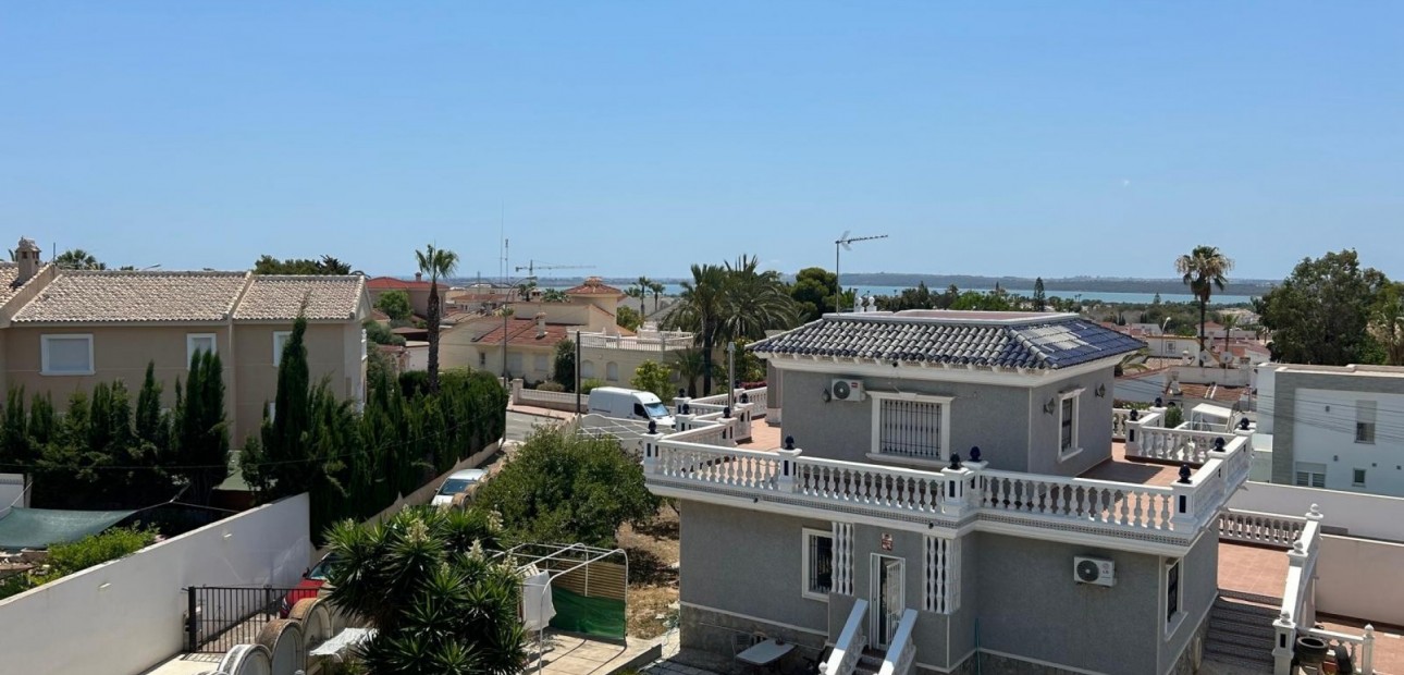 Sale - Detached Villa -
Ciudad Quesada - Ciudad Quesada - Town