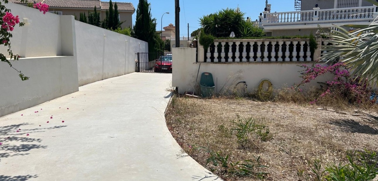 Sale - Detached Villa -
Ciudad Quesada - Ciudad Quesada - Town