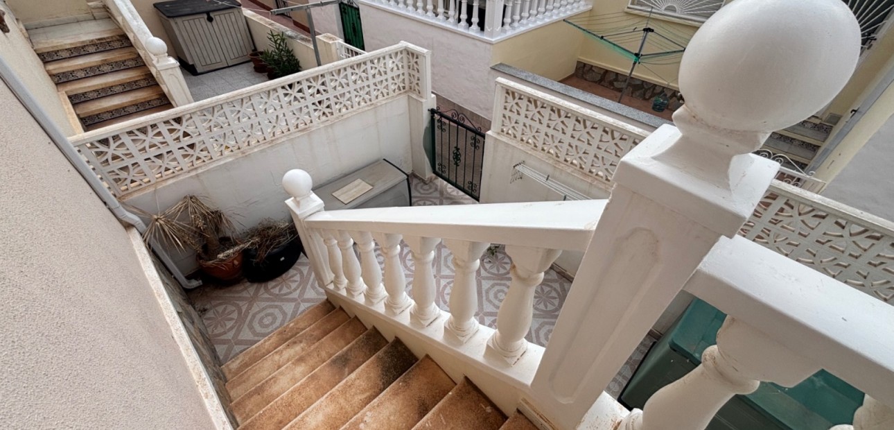 Sale - Townhouse -
Benijofar - Monte Azul