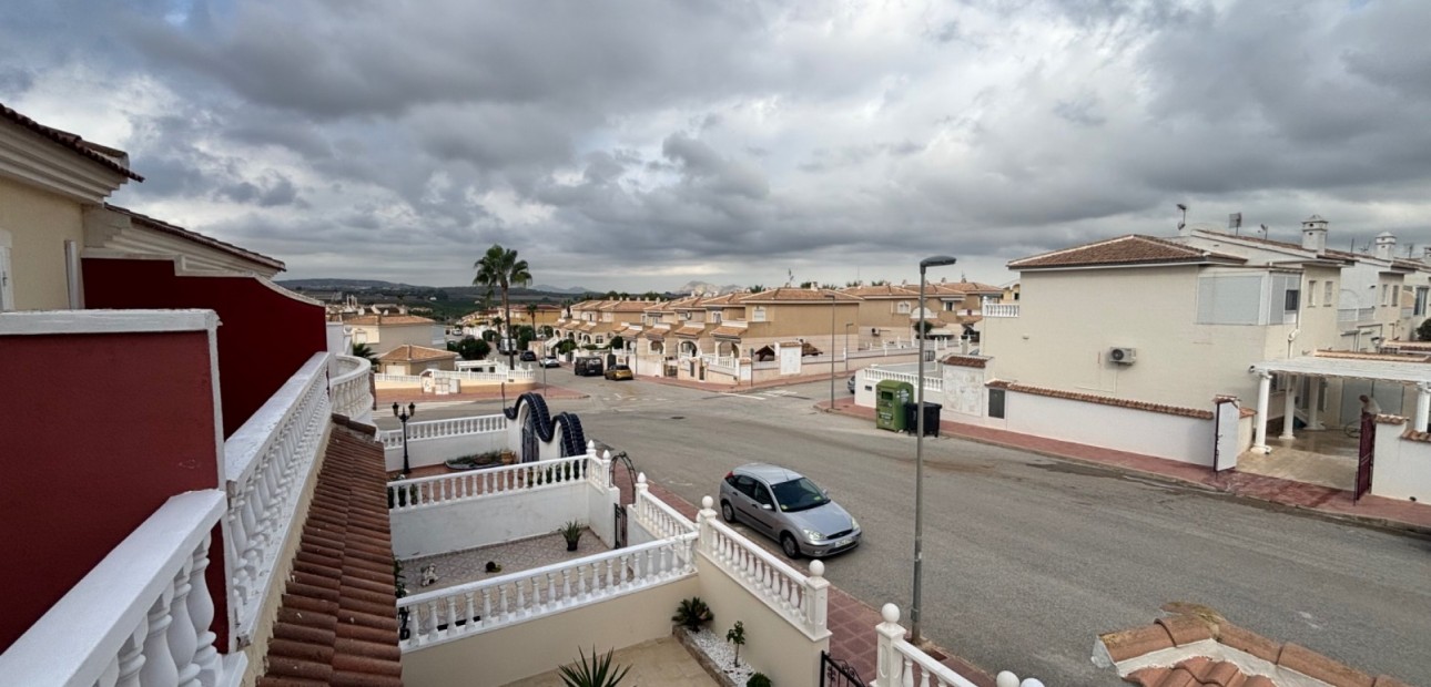 Sale - Townhouse -
Benijofar - Monte Azul