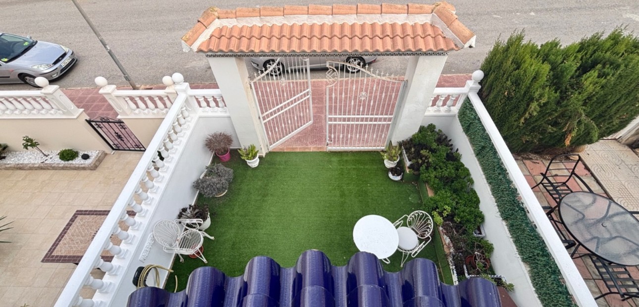 Sale - Townhouse -
Benijofar - Monte Azul