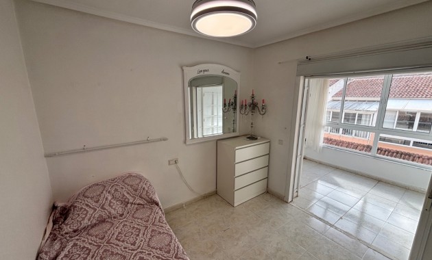 Sale - Townhouse -
Benijofar - Monte Azul