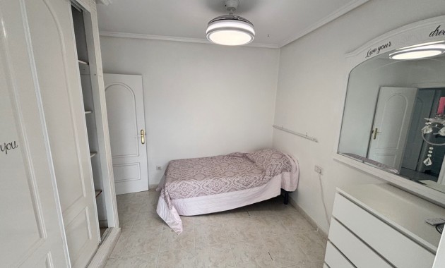 Sale - Townhouse -
Benijofar - Monte Azul