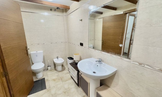 Sale - Townhouse -
Guardamar del Segura - El Eden