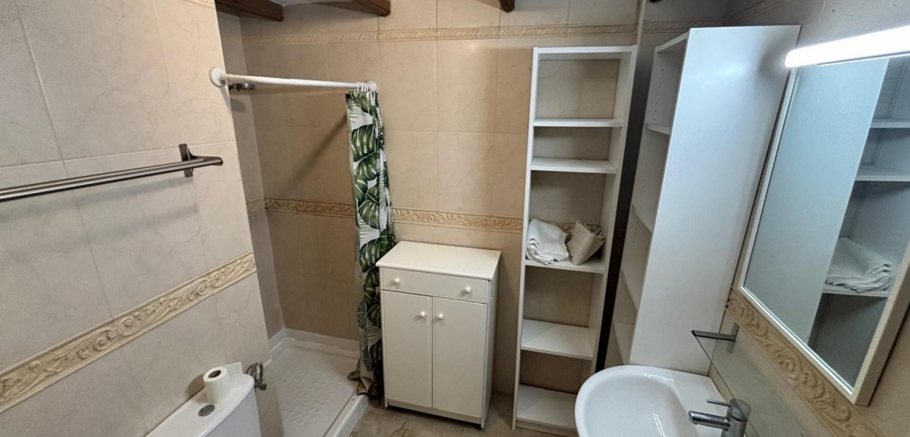 Sale - Townhouse -
Guardamar del Segura - El Eden