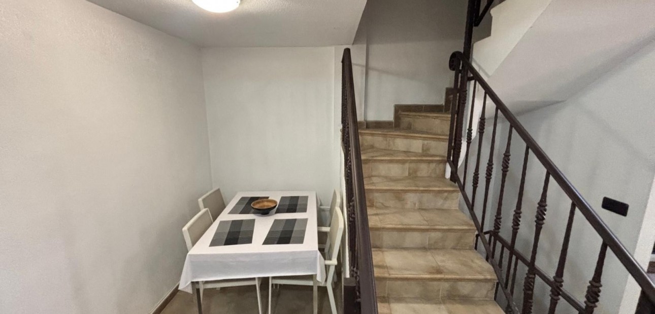 Sale - Townhouse -
Guardamar del Segura - El Eden