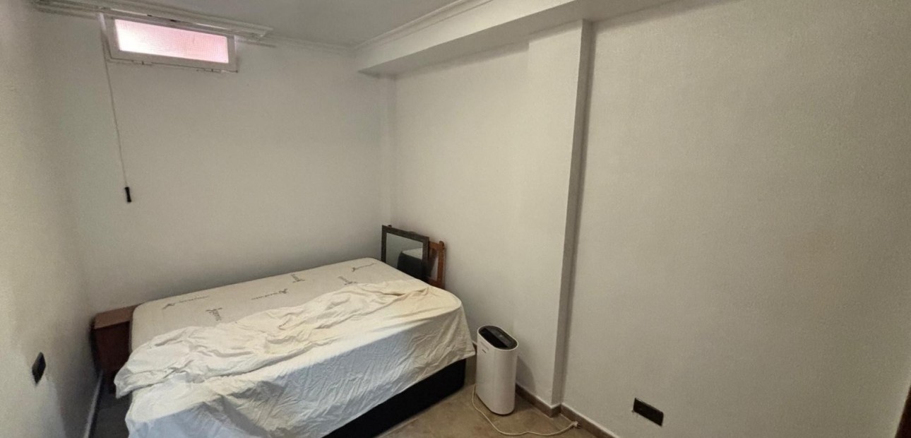 Sale - Townhouse -
Guardamar del Segura - El Eden