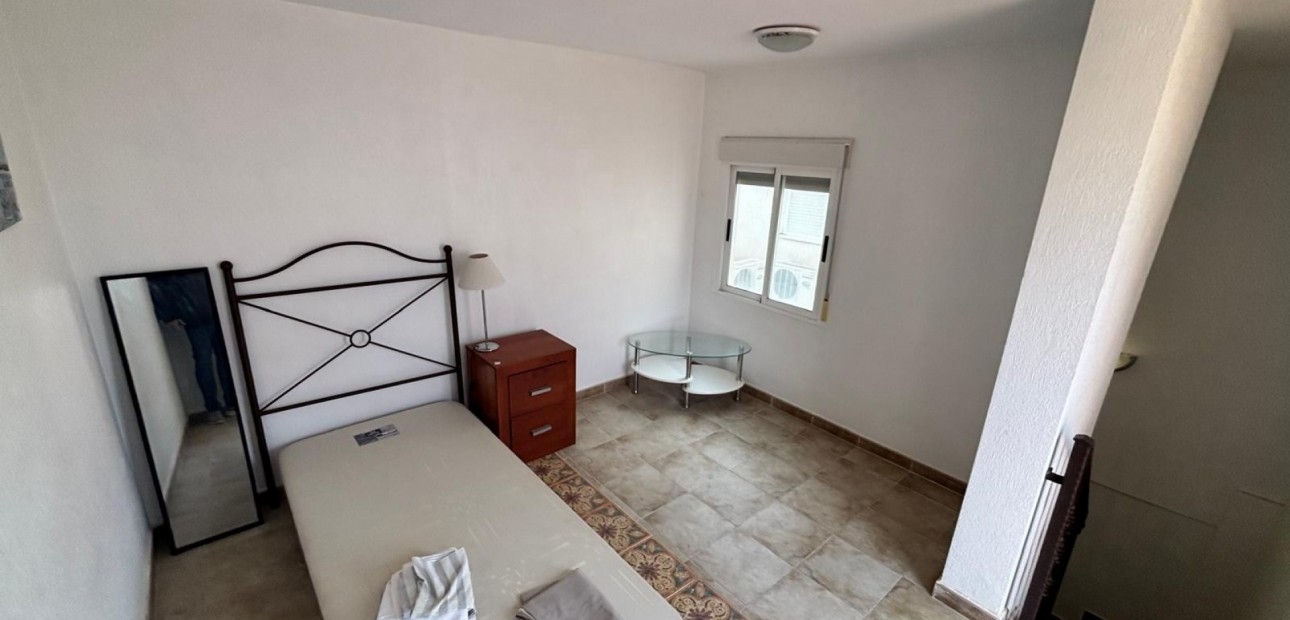 Sale - Townhouse -
Guardamar del Segura - El Eden