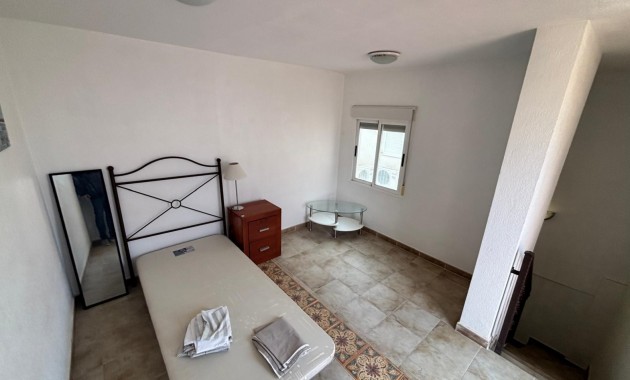 Sale - Townhouse -
Guardamar del Segura - El Eden