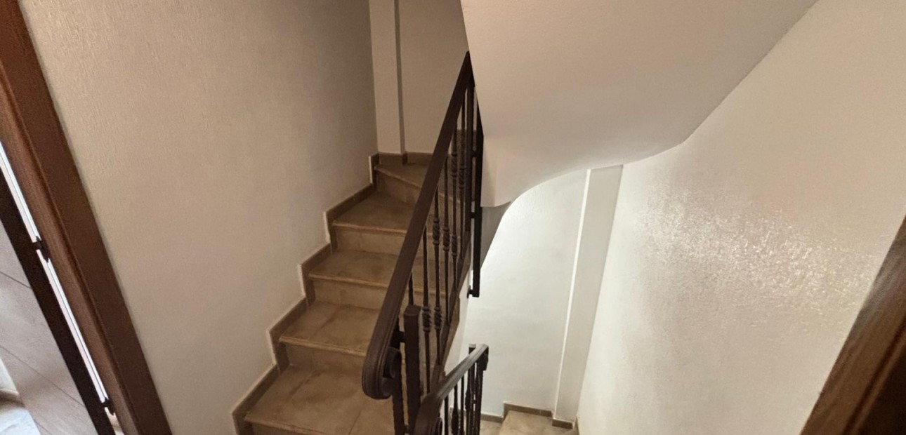 Sale - Townhouse -
Guardamar del Segura - El Eden
