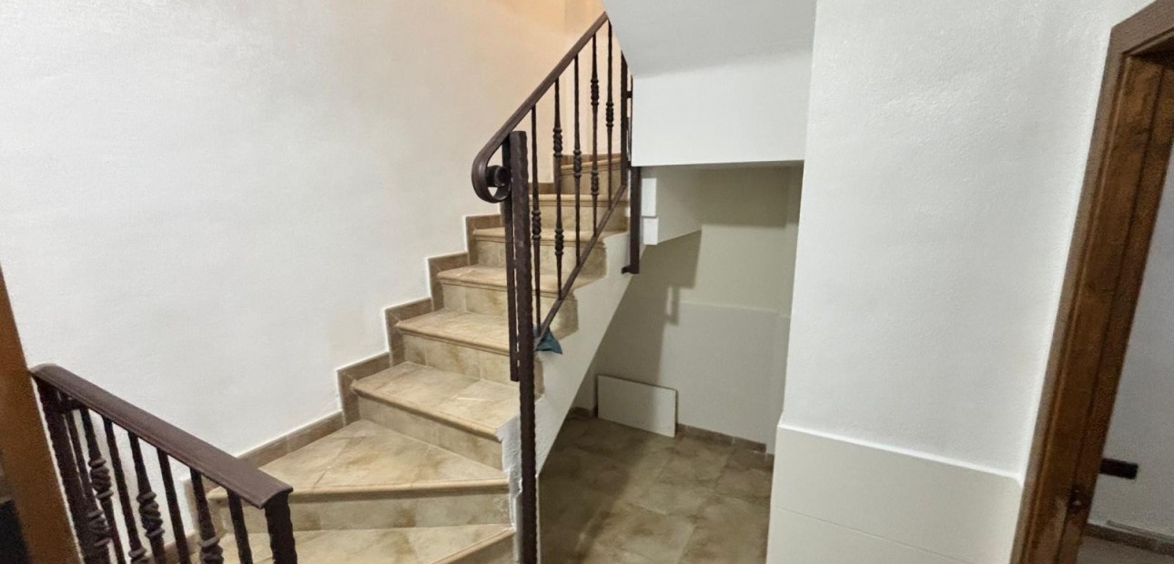 Sale - Townhouse -
Guardamar del Segura - El Eden