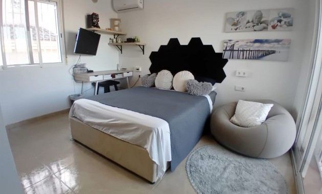 Sale - Detached Villa -
Ciudad Quesada - Doña Pepa