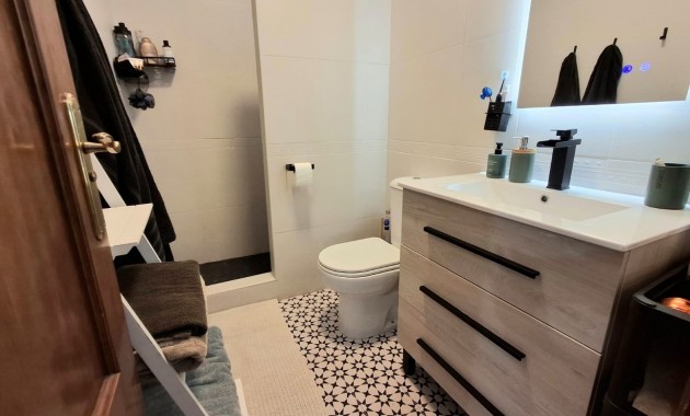 Sale - Detached Villa -
Ciudad Quesada - Doña Pepa