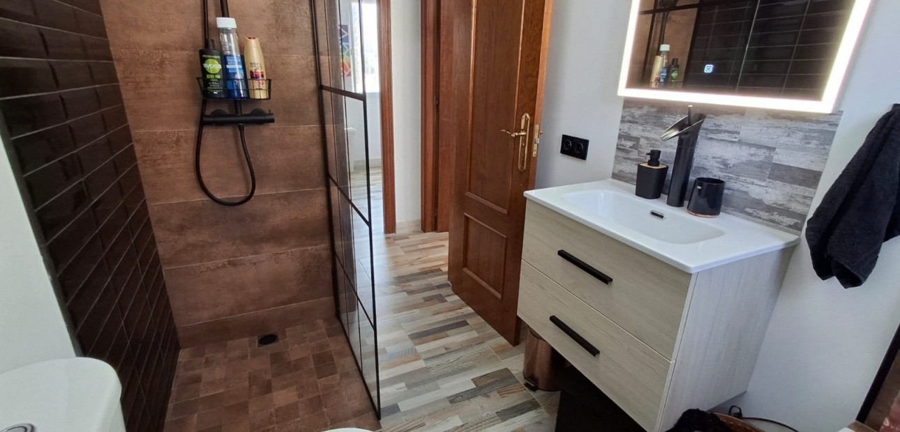 Sale - Detached Villa -
Ciudad Quesada - Doña Pepa