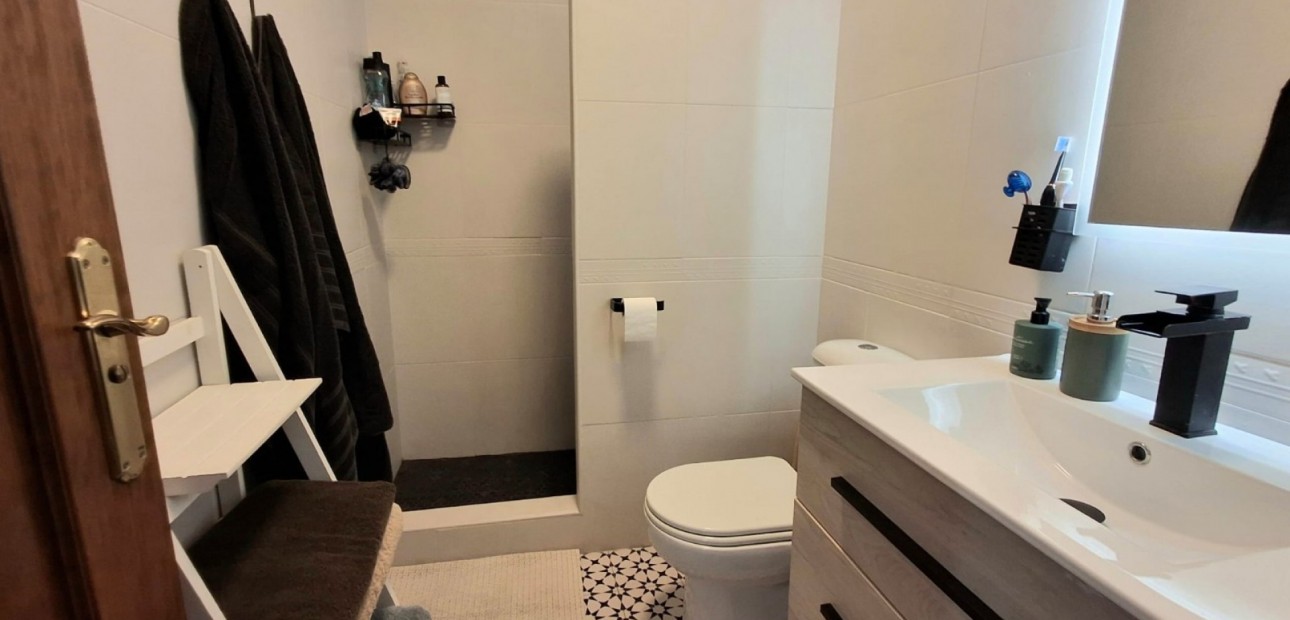 Sale - Detached Villa -
Ciudad Quesada - Doña Pepa
