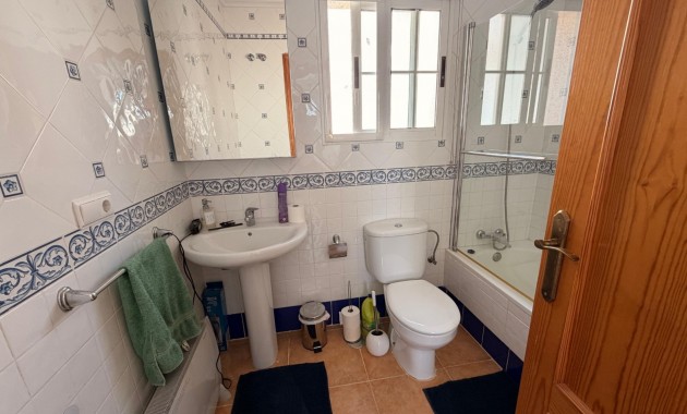 Sale - Townhouse -
Guardamar del Segura - El Raso