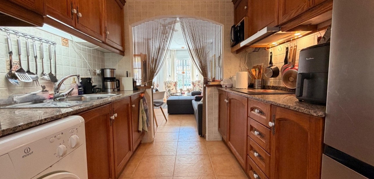 Sale - Townhouse -
Guardamar del Segura - El Raso