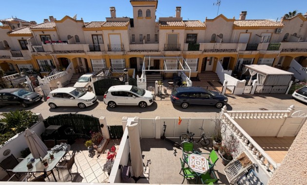 Sale - Townhouse -
Guardamar del Segura - El Raso